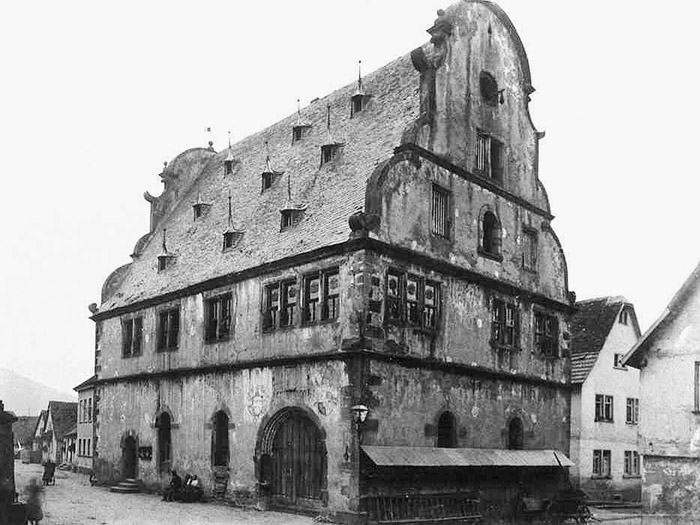 rathaus buergstadt